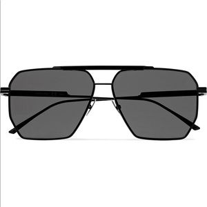 Bottega Veneta Classic Aviator Sunglasses Black